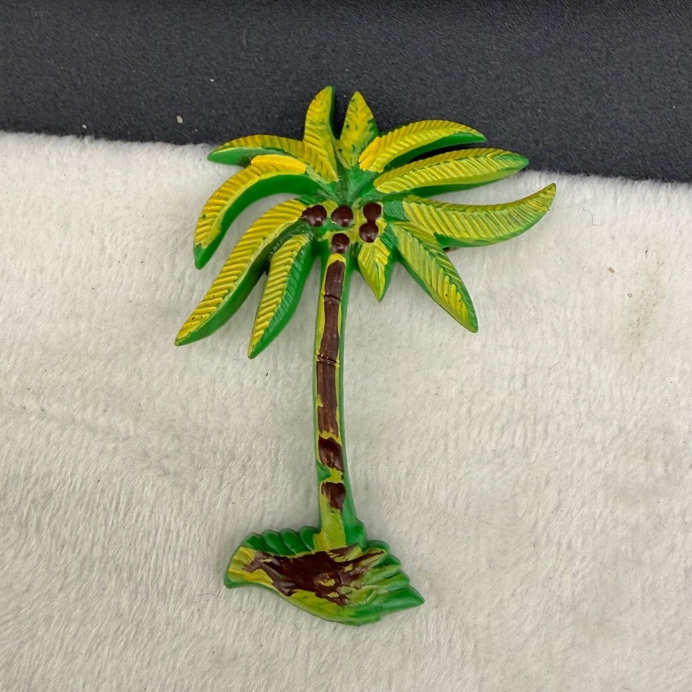 Vintage Palm Tree Brooch‎ Painted Summer Beach Vacation Florida